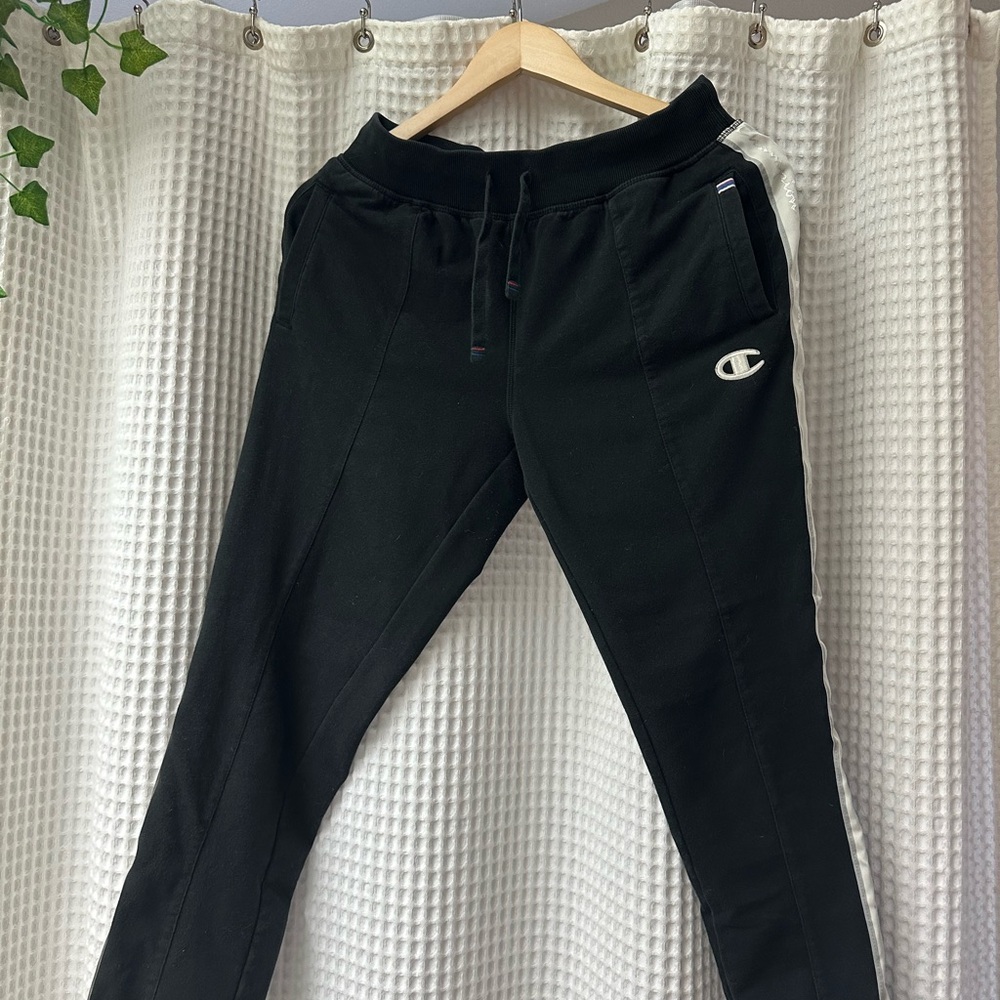 Champion Women’s Black Jogger Pants